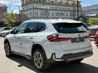 2026 BMW X1 20i xDrive III (U11/U12), белый, 4240000 рублей, вид 2