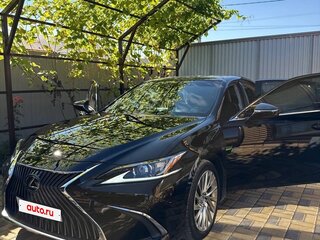 2019 Lexus ES 350 VII, чёрный, 4200000 рублей, вид 1
