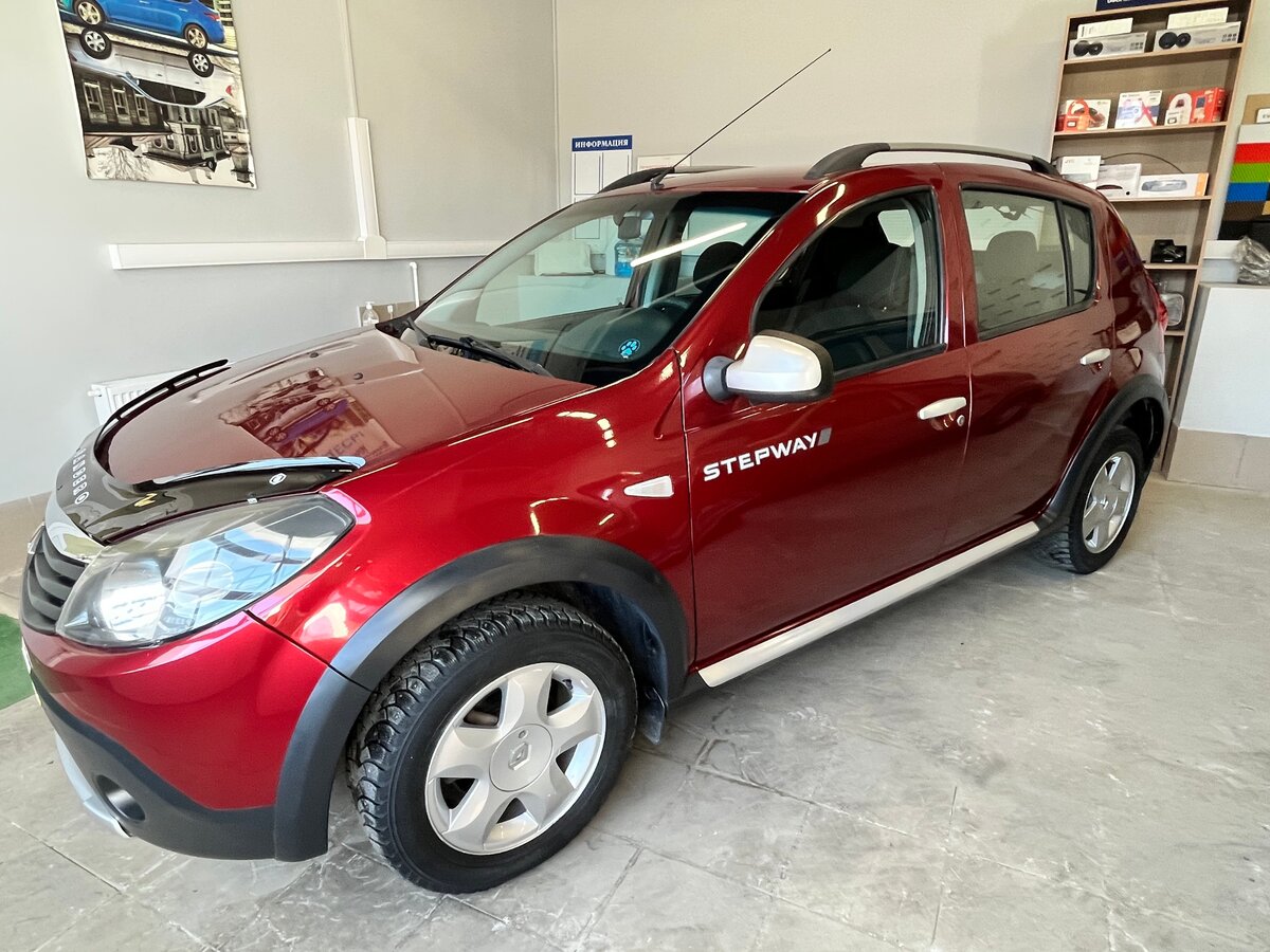 Renault Sandero 1 6 at