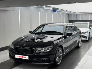 2017 BMW 7 серии Long 750Li xDrive VI (G11/G12), чёрный, 2899000 рублей, вид 1