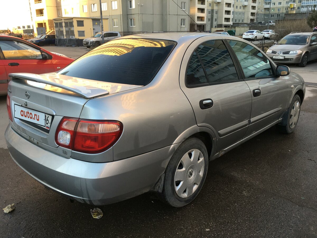 Nissan almera gta 5 фото 26