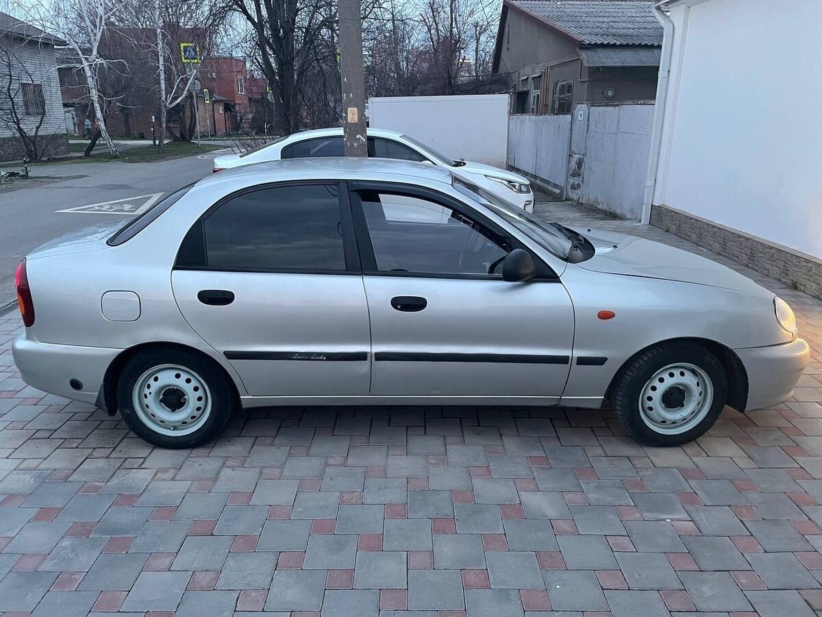 Заз шанс серебристый