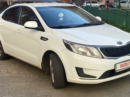 Kupit B U Kia Rio Iii 1 4 At 107 L S Benzin Avtomat V Zheleznogorske Belyj Kia Rio Iii Sedan 12 Goda Po Cene 700 000 Rublej Na Avto Ru