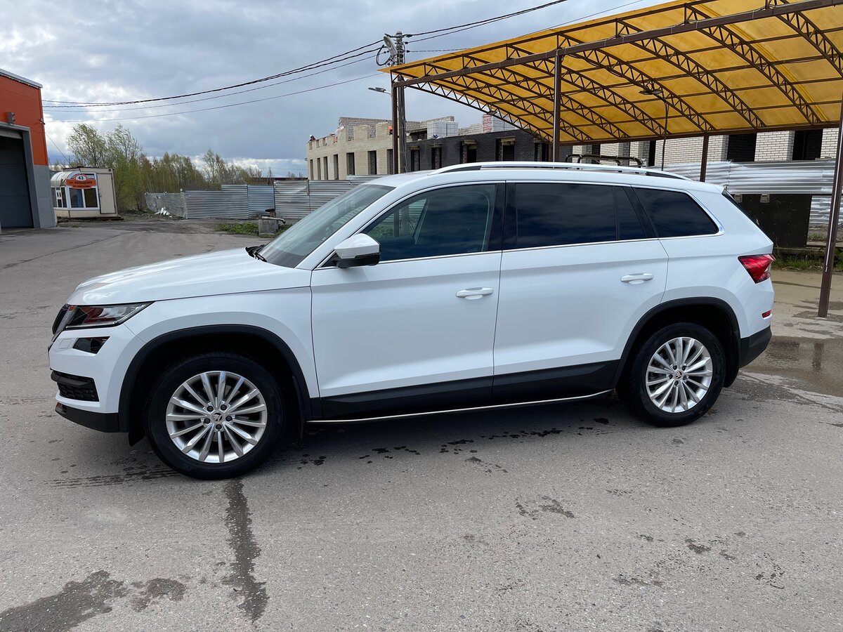 Купить б/у Skoda Kodiaq I 1.4 AMT (150 л.с.) 4WD бензин робот в ...
