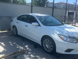2018 Nissan Altima V (L33) Рестайлинг, белый, 1000000 рублей, вид 1