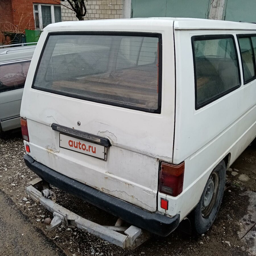 Митсубиси делика бу