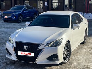 2015 Toyota Crown XIV (S210) Рестайлинг, белый, 2450000 рублей, вид 1