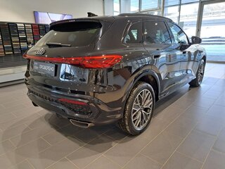 2026 Audi Q5 40 TFSI III (GU), чёрный, 6690000 рублей, вид 5
