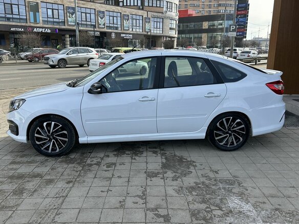 2025 Lada (ВАЗ) Granta Sport I Рестайлинг, белый - вид 7