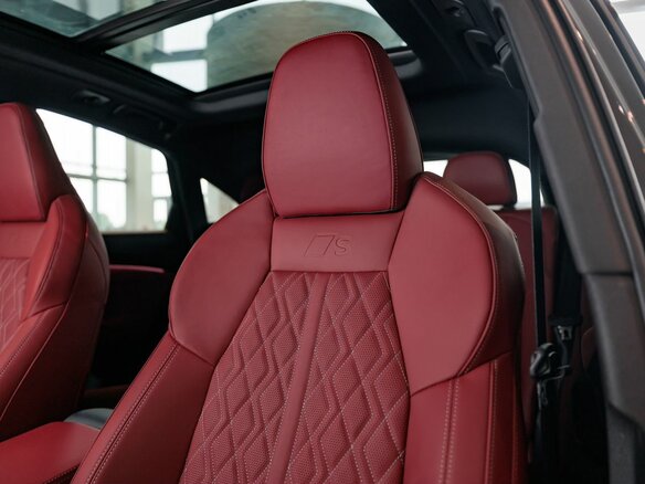 2025 Audi SQ5 Sportback II, чёрный, 14450000 рублей - вид 21