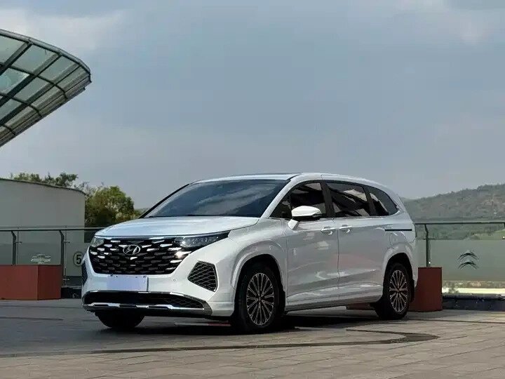 Hyundai Custo I Рестайлинг