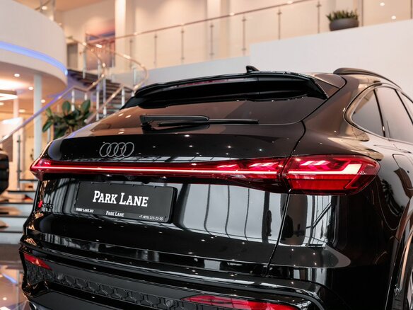 2025 Audi SQ5 Sportback II, чёрный, 14450000 рублей - вид 8