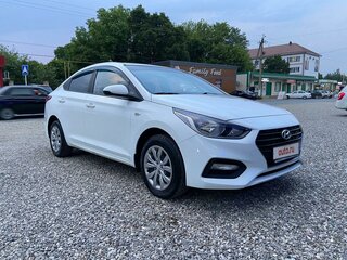 2019 Hyundai Solaris II, белый, 1565000 рублей, вид 2