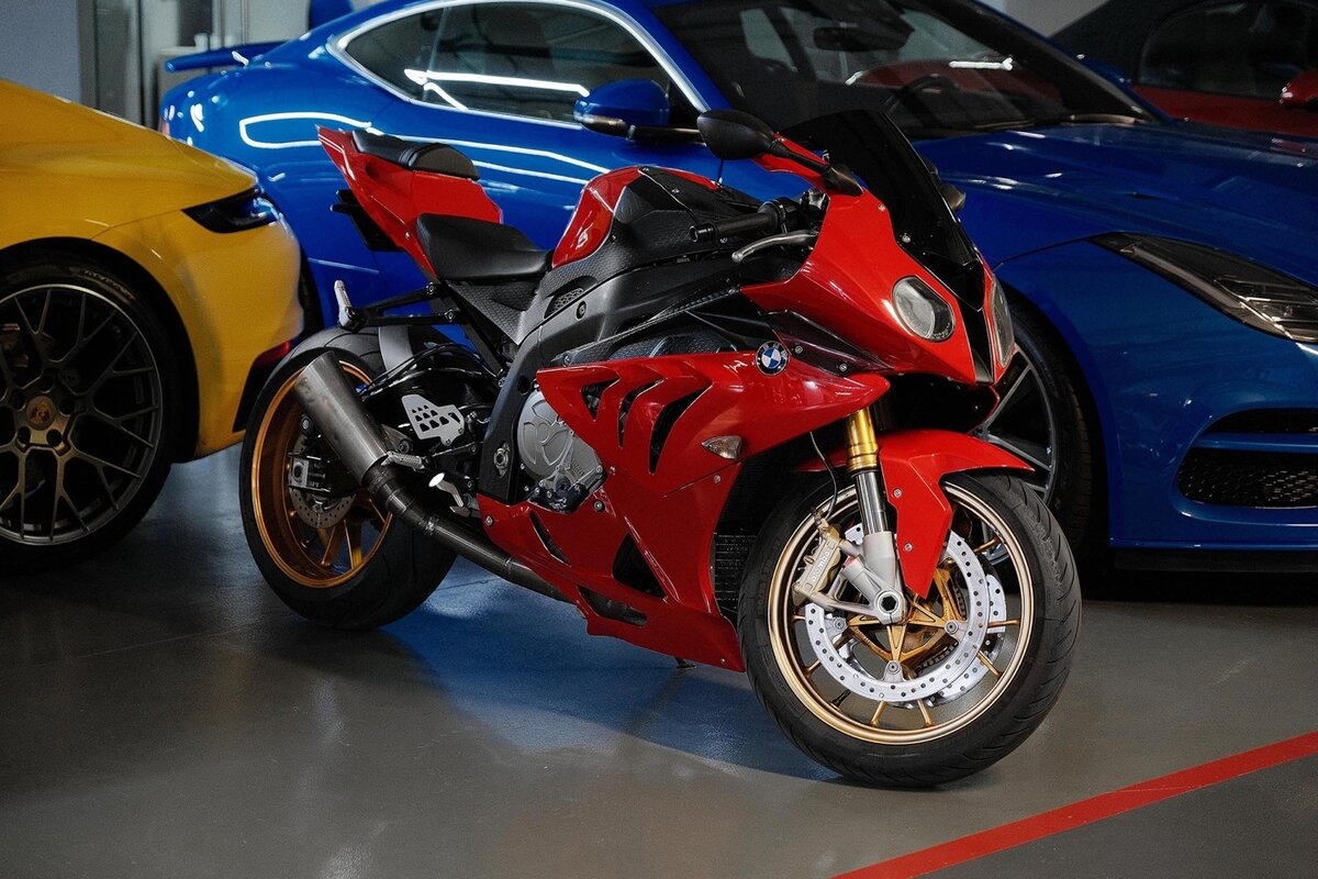 BMW s1000rr hp4 Race