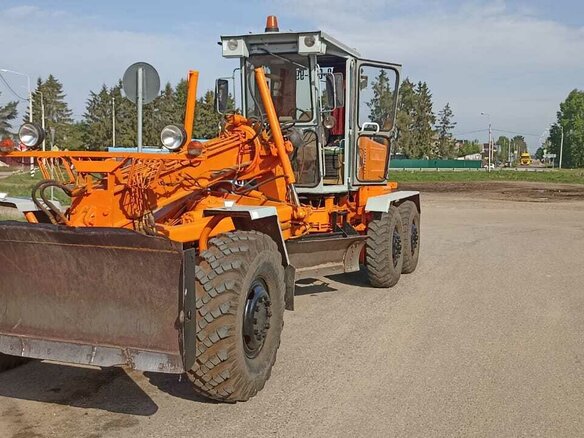 2003 Брянский арсенал ГС-14.02, оранжевый, 1900000 рублей - вид 1