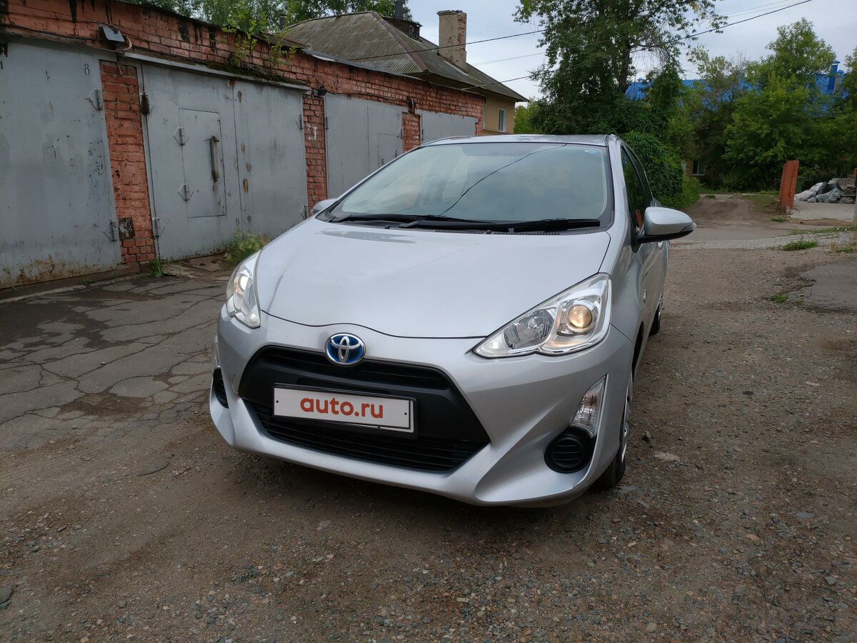 Toyota Aqua 2015 Рестайлинг