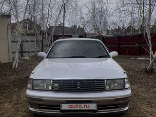 1995 Toyota Crown IX (S140), белый, 750000 рублей, вид 1