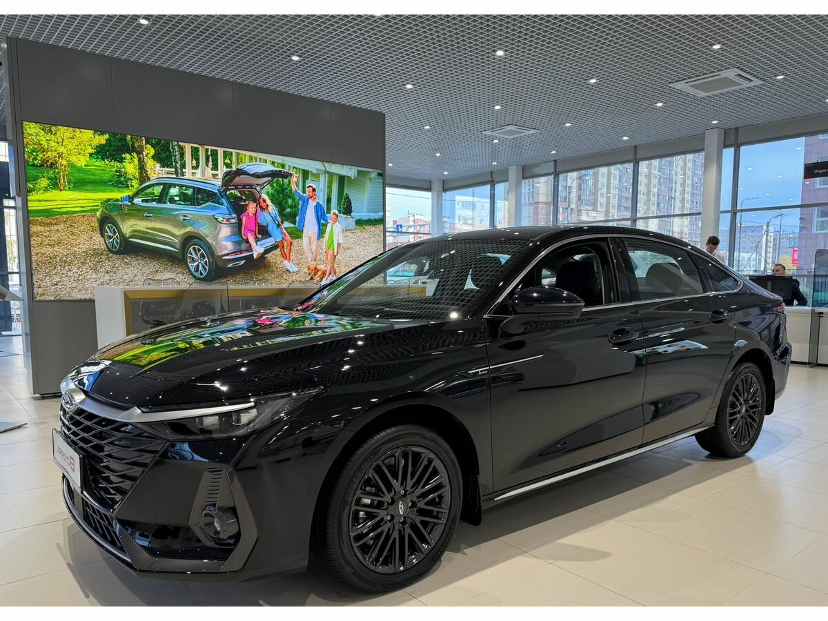 Chery Arrizo 8