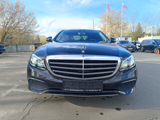 2018 Mercedes-Benz E-Класс 220 d V (W213, S213, C238), чёрный, 3590000 рублей, вид 1