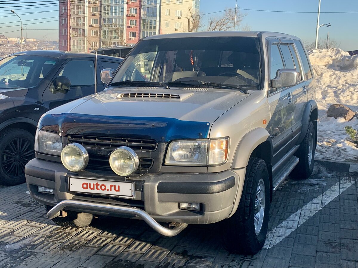 Isuzu Trooper II 2001