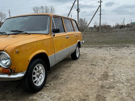  Lada  2102      40 000  -  61    2102  