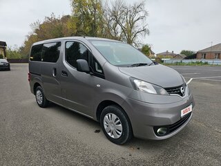 Nissan van sales 7 seater