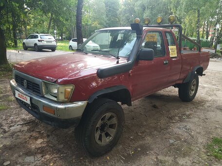 Купить б/у Volkswagen Taro 1989-1997 2.4 MT (114 л.с.) 4WD бензин механика  в Наро-Фоминске: красный Фольксваген Таро 1991 пикап полуторная кабина 1991  года по цене 390 000 рублей на Авто.ру