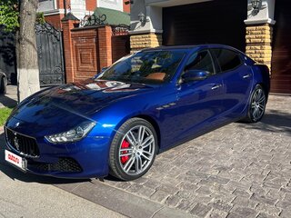 2017 Maserati Ghibli S Q4 III Рестайлинг, синий, 3650000 рублей, вид 3