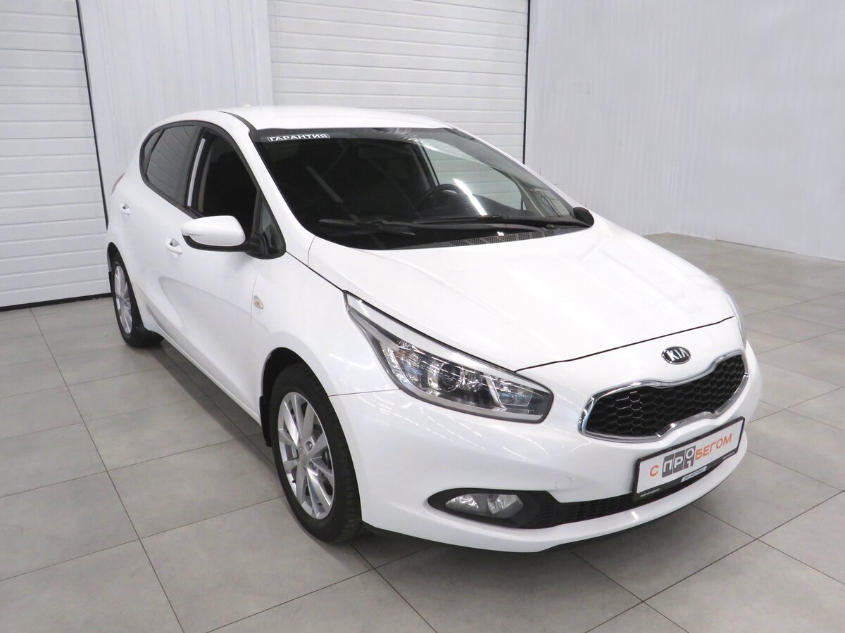 Kia Ceed 2015 Р±РµР»С‹Р№
