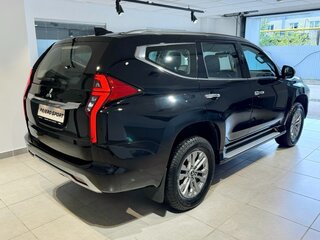 2023 Mitsubishi Pajero Sport III Рестайлинг, чёрный, 6199000 рублей, вид 5