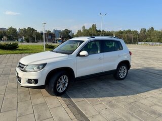 2012 Volkswagen Tiguan I Рестайлинг, белый, 1150000 рублей, вид 1
