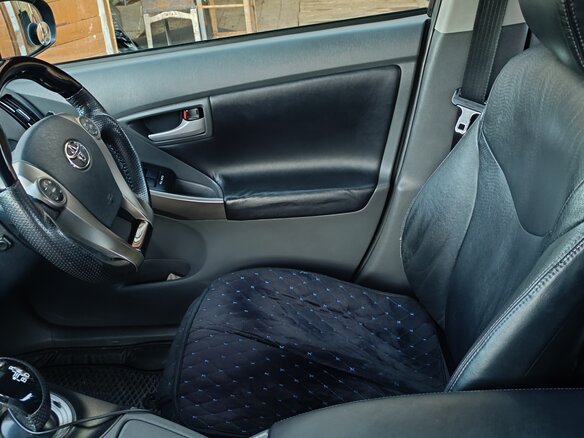 2011 Toyota Prius III Рестайлинг (XW30), фиолетовый, 999999 рублей - вид 23