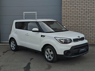 2018 Kia Soul II Рестайлинг, белый, 1369000 рублей, вид 1