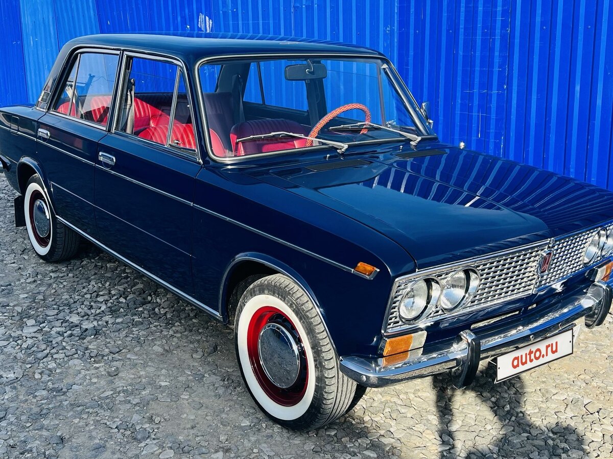 Купить б/у Lada (ВАЗ) 2103 1972-1984 1.5 MT (75 л.с.) бензин механика в ...