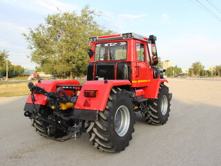 2023 ХТЗ Т-150К, красный, 1950000 рублей, вид 1