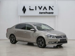 2013 Volkswagen Passat B7, бежевый, 945000 рублей, вид 1