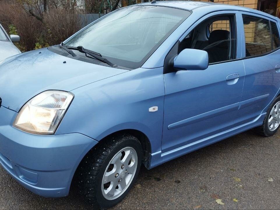 Kia Picanto сиреневая