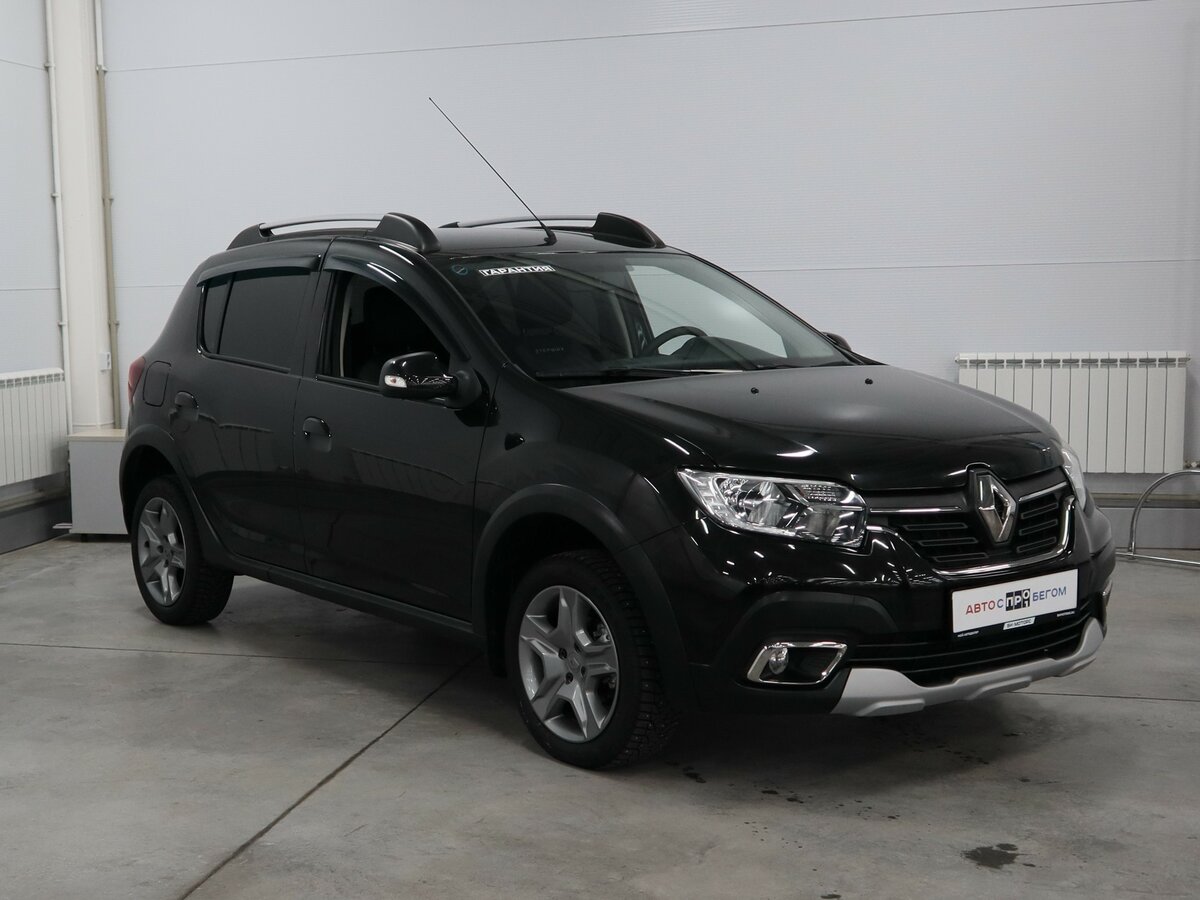 Купить б/у Renault Sandero II Рестайлинг Stepway 1.6 MT (82 л.с ...