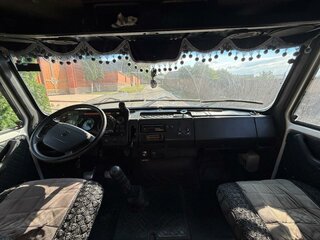 2001 ЗИЛ 5301 "Бычок", белый, 670000 рублей, вид 1