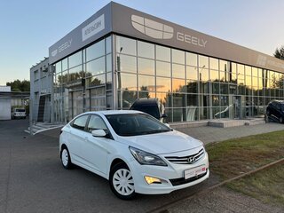 2016 Hyundai Solaris I Рестайлинг, белый, 957869 рублей, вид 1