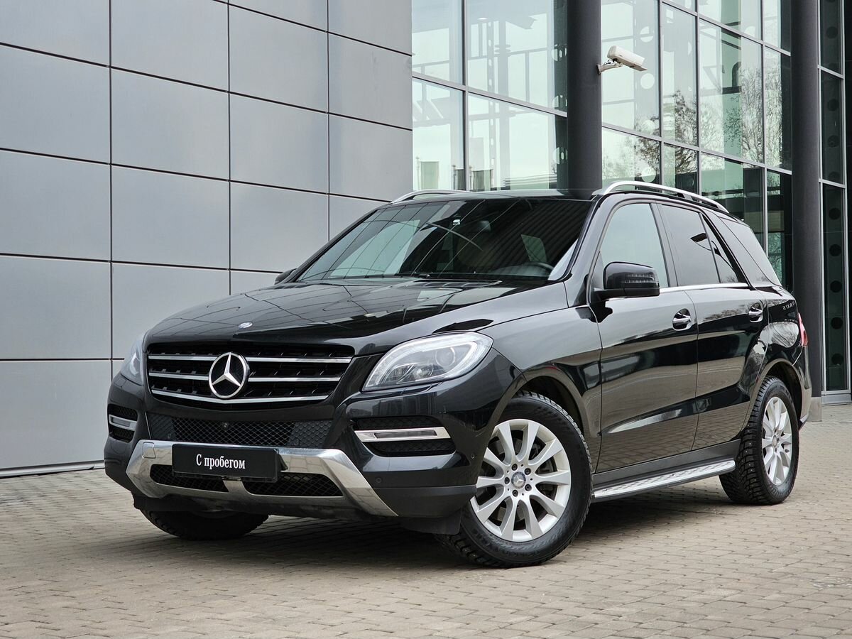 Сравнение Mercedes-Benz ML с конкурентами: BMW X5 и Audi Q7
