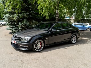 2012 Mercedes-Benz C-Класс AMG 63 AMG III (W204) Рестайлинг, чёрный, 6100000 рублей, вид 2