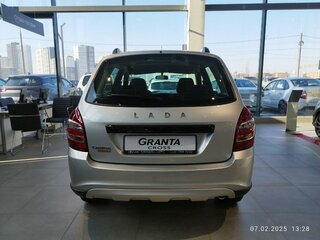 2026 Lada (ВАЗ) Granta Cross I Рестайлинг, серебристый, 1391000 рублей, вид 5