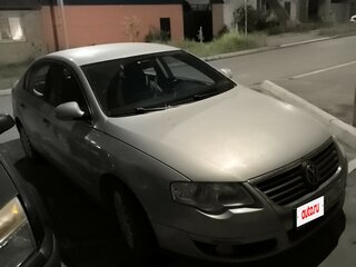 2010 Volkswagen Passat B6, серебристый, 700000 рублей, вид 4