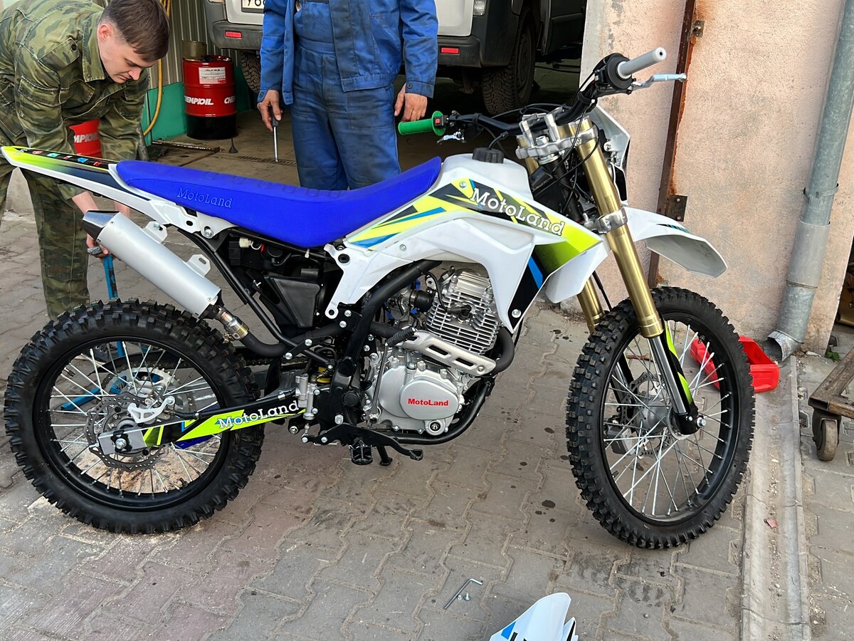 РњРѕС‚РѕР»СЌРЅРґ FC 250
