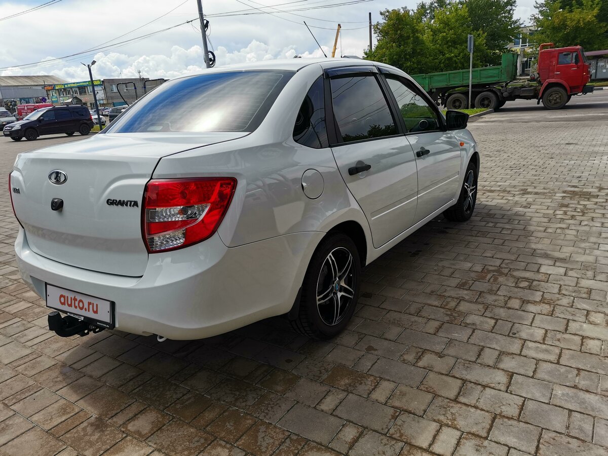 Lada Granta 2015