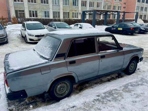 Купить б/у Lada (ВАЗ) 2107 1982-2012 1.6 MT (73 л.с.) бензин механика в ...