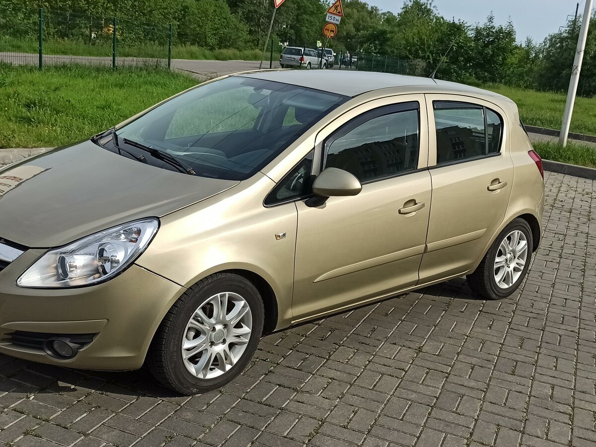 Купить б/у Opel Corsa D 1.4 AT (90 л.с.) бензин автомат в Калининграде ...