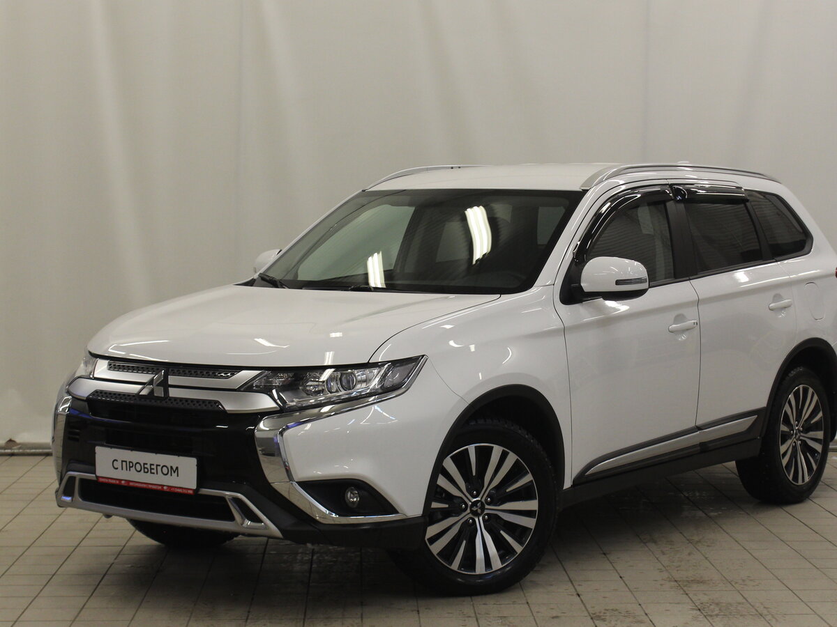 Купить б/у Mitsubishi Outlander III Рестайлинг 3 2.4 CVT (167 л.с.) 4WD ...