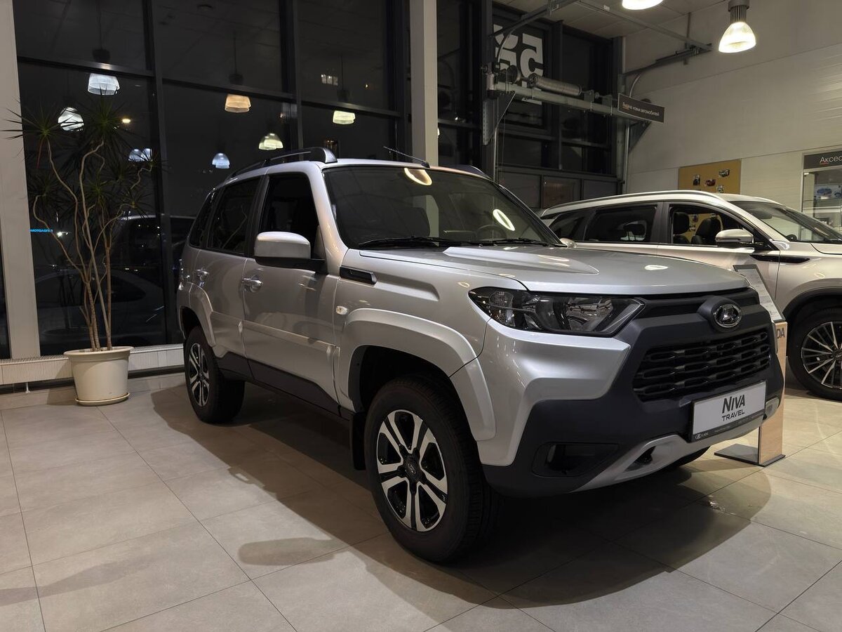 Lada (ВАЗ) Niva Travel I